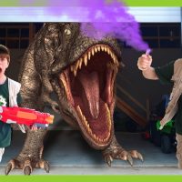 T-Rex Is Trapped! Giant Dinosaur Escape & Kids Pretend Play Dinosaurs Adventure with Nerf Toys  คอร์ด เนื้อเพลง